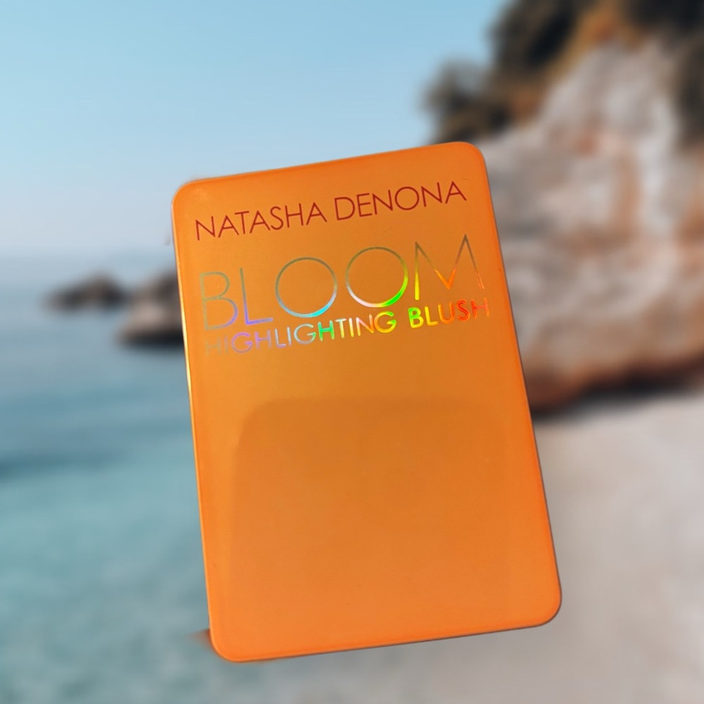 Natasha Denona Bloom Highlighting Blush - mini bloom glow powder blush